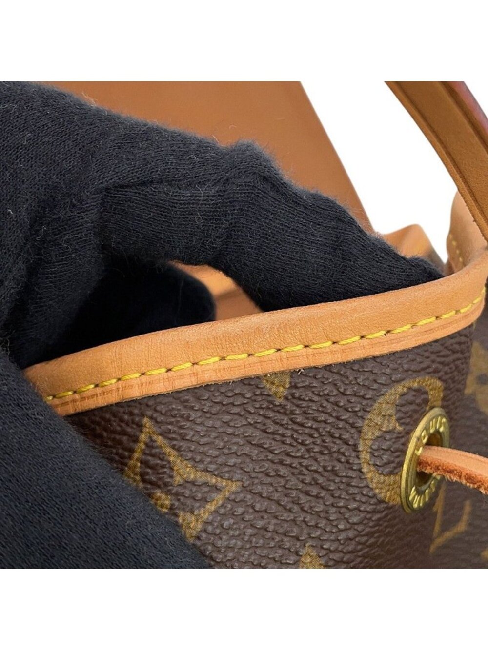 Louis Vuitton Backpack Monogram Montsouris GM - Picture 10 of 10